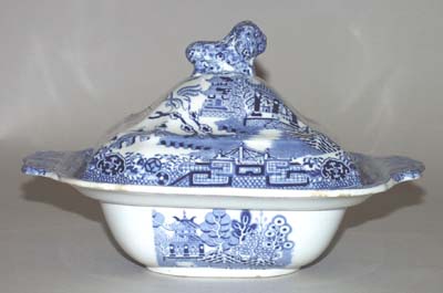Vegetable Dish with Cover c1840